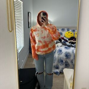 Stay Wavy sweatshirt